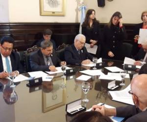 El documento fue firmado por rectores de las instituciones de educación superior participantes, en la Universidad Nacional de Córdoba en Argentina.