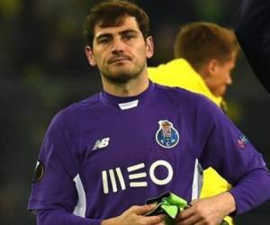 Iker Casillas está por cumplir 38 años de edad. (AFP)