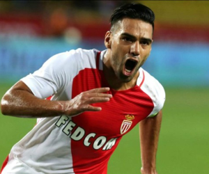 Radamel Falcao, delantero colombiano que triunfa en Europa. (Fotos: AFP)