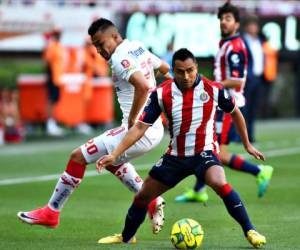 Acción del partido que Chivas empató con Toluca y se clasificó a la gran final de la Liga MX. Foto: Agencia AFP / El Heraldo.