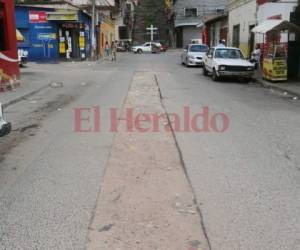 Luego del cambio de tuberías realizado hace un par de años, así luce en la actualidad la calle del barrio Buenos Aires. Foto: Efraín Salgado/EL HERALDO