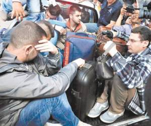 Los cinco sirios fueron detenidos por autoridades migratorias en Toncontín.