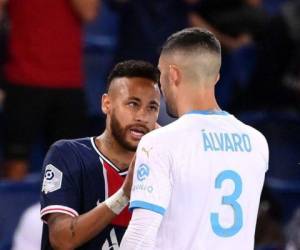 Neymar estaba acusado de haber proferido insultos homófobos y racistas contra Álvaro González. Foto: AFP.