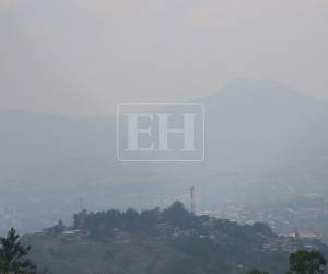 Una densa bruma mantiene a Honduras con niveles bastante preocupantes en calidad de aire. Aquí las imágenes de cómo luce este jueves.
