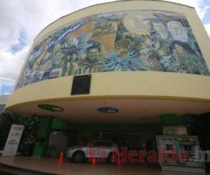 En este mismo expediente ya fueron condenados por el delito de falsificación de documentos públicos a la pena de seis años de reclusión los ciudadanos Regino Quezada Guillén y Mohameth Amy Hernández.