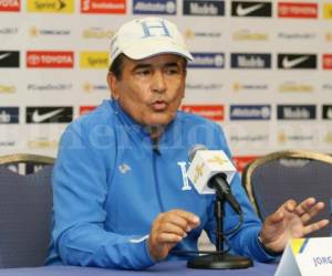 Jorge Luis Pinto en plena conferencia de prensa previo al esperado duelo ante México. (Fotos: Ronal Aceituno / Grupo Opsa)