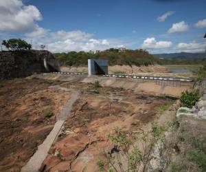 El edil Jorge Aldana dijo el pasado 23 de mayo que el suministro de agua está garantizado hasta julio; se pronostican lluvias copiosas.