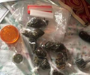 Varias bolsitas de marihuana ya empacada tenían en su poder los detenidos. (Fotos: Ministerio Público HN)