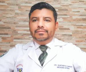 El director del Hospital Roberto Suazo Córdova de La Paz, Gunther Torres, afirmó que los nuevos casos de covid-19 son más agresivos. Foto El Heraldo