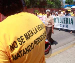 ONG reclama investigación de muerte de 54 periodistas en Honduras.