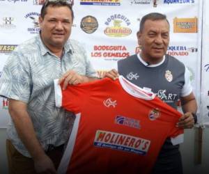 Carlos Tábora llega a Real Sociedad con la idea de sacar al equipo del último puesto de la tabla.