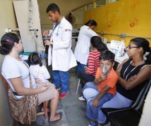 En los recorridos se verifica la cantidad de medicamentos, calidad de atención y promedio de consultas