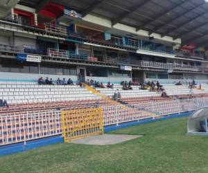 La Liga no registró la cantidad de aficionados que asistieron a ver el duelo del domingo ante Social Sol (Foto: EL HERALDO)