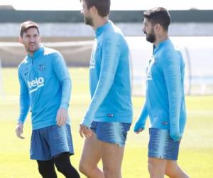 Lionel Messi apareció este miércoles entrenando con todo normalidad en la sede del Barcelona. Foto: @FCBarcelona_es en twitter