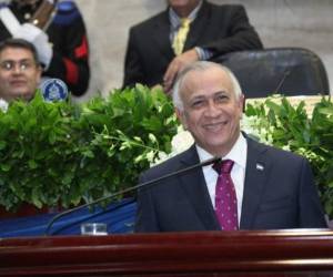 Mauricio Oliva dijo que es necesaria una consulta popular.