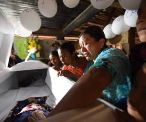 Jakelin Caal murió a principios de este mes en un hospital de El Paso, Texas, después de haber sido arrestada junto con su padre y otras personas que cruzaban desde México el 6 de diciembre. (AFP)