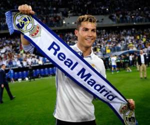 Cristiano Ronaldo, delantero del Real Madrid en la celebración de la Champions League 2016-17. (Foto: Agencias/AP)