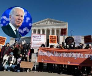 Los defensores del derecho al aborto temen que la Corte Suprema actual, integrada entre otros por tres jueces conservadores nombrados por el expresidente Donald Trump, limiten, o eliminen, ese derecho. FOTO: AFP