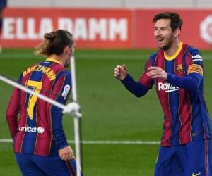 Pese a un inicio de relación complicado, parece que tanto el francés y el argentino han mejorado su convivencia en la actual temporada. Foto: AFP