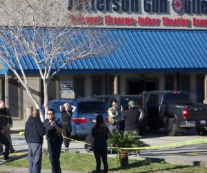 El tiroteo se registró en la tienda Jefferson Gun Outlet en el suburbio de Metairie alrededor de las 2:50 de la tarde, de acuerdo con un comunicado del Departamento de Policía del Distrito Jefferson. AP.