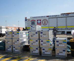 Colombia envía hospital de campaña a Venezuela para atender la tragedia del sismo