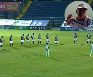 Momento en que brindaban un homenaje a Chelato Uclés, quien falleció a los 80 años en Tegucigalpa, Honduras.