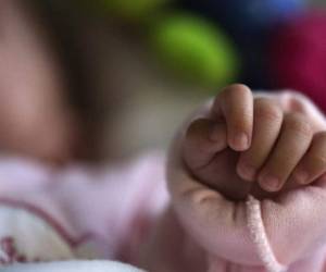 En las últimas 24 horas hubo 32 casos suplementarios y dos decesos, uno de ellos el bebé. Foto: NTN24.