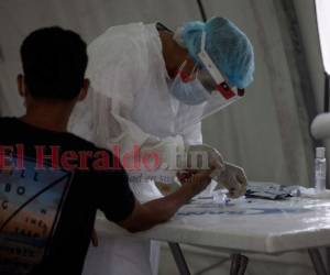 Durante el fin de semana, las atenciones se realizaron con normalidad. Cada persona recibe la atención médica de acuerdo al orden de llegada. Foto: Archivo/ EL HERALDO.