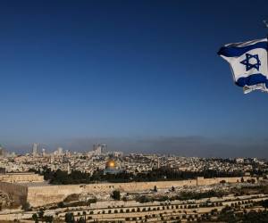 El reciente ataque en Irán, presuntamente ejecutado por Israel, sugiere una posible búsqueda de calma entre dos enemigos acérrimos.