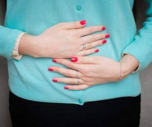 Si la persona no recibe el diagnóstico y tratamiento correspondiente, la obstrucción intestinal podría resultar en complicaciones asociadas al hígado. Foto Cortesía Todo Mail