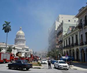 Las cuatro primeras plantas del Saratoga, hotel de cinco estrellas que cuenta con 96 habitaciones, dos restaurantes y una piscina en la azotea, saltaron por los aires en la explosión.