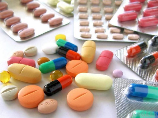La OMS ha advertido en numerosas ocasiones que el número de antibióticos eficaces se está reduciendo en el mundo.