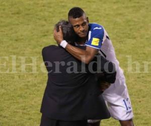 Jorge Luis Pinto convocó a Carlo Costly a la Selección de Honduras. (Fotos: EL HERALDO)
