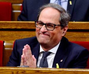 Este editor de 55 años, miembro del ala dura del independentismo catalán, consiguió ser escogido por una escueta mayoría de 66 votos a favor, 65 en contra y 4 abstenciones de la facción más radical del separatismo.