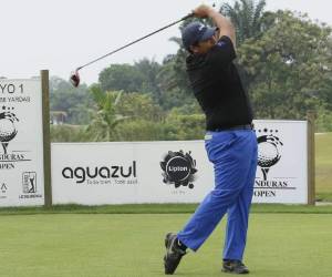 El hondureño Geoffrey Maldonado practica para el PGA Tour Latinoamérica.