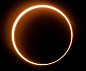 El nombre de eclipse anular hace precisamente referencia a este anillo que se forma.