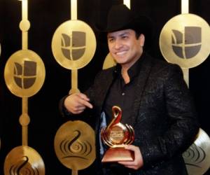 Julión Álvarez triunfó en el apartado regional mexicano como artista banda del año. Foto AP