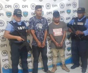 Luis Fernando Pérez Varga (21) y Manuel Armando Matamoros Castro (22) fueron los jóvenes capturados en el barrio El Centro.
