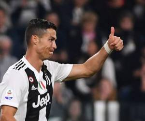 El gol récord de Cristiano Ronaldo ocurrió durante la novena jornada de la liga italiana. (Foto: AFP)