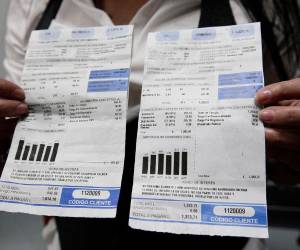 Los escenarios son diferentes, algunos recibos son alterados en pequeñas sumas, mientras que otros son de hasta el 100%, se denunció, aunque en Juticalpa la mayor parte del tiempo pasan sin luz.