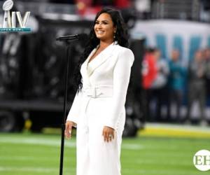 Demi Lovato sorprendió cantando el himno de Estados Unidos poniendo los pelos de punta a todos los presentes al Super Bowl 2020 en el Hard Rock Stadium. FOTOS: AFP