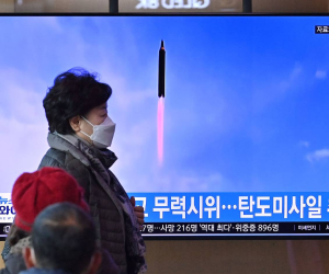 Pyongyang realizó siete pruebas de armas en enero, una cifra sin precedentes, incluyendo su misil más poderoso desde 2017, cuando el líder Kim Jong Un provocó al entonces presidente estadounidense, Donald Trump, con una serie de lanzamientos.