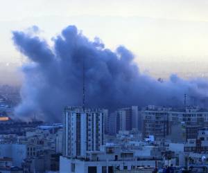 Estados Unidos ha reiterado que no ha terminado sus ataques a Irán y que el conflicto podría durar más de cinco semanas.