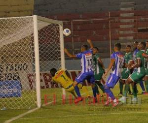 El Victoria se llevó el duelo de la jornada 9 de la Liga Nacional. Foto: EL HERALDO.