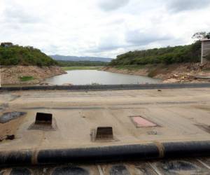 La represa Los Laureles está por debajo de su capacidad.Foto: Alex Pérez