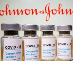 Los CDC y la FDA están revisando datos de 6 casos reportados en Estados Unidos de un tipo de coágulo sanguíneo. Foto: Cortesía