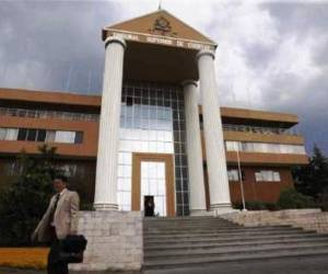 En su Informe de Rendición de Cuentas, el TSC advierte del alto riesgo en el que están las finanzas municipales.