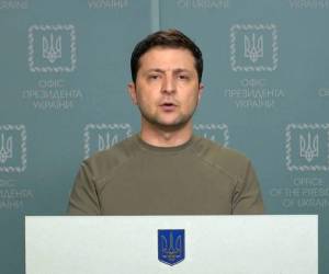 Zelenski lamentó que dejaron a su país ‘solo’ frente a Rusia.