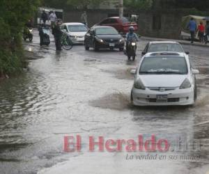 Otro sector seriamente afectado es la carretera que conduce al municipio de Alauca, donde se reportó acumulación de lodo. Foto: El Heraldo