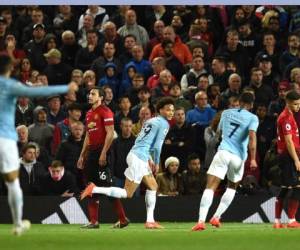 El portugués Bernardo Silva y el alemán Leroy Sané fueron los goleadores de su equipo y los encargados de descoser al Manchester United en la segunda parte. Foto:AFP